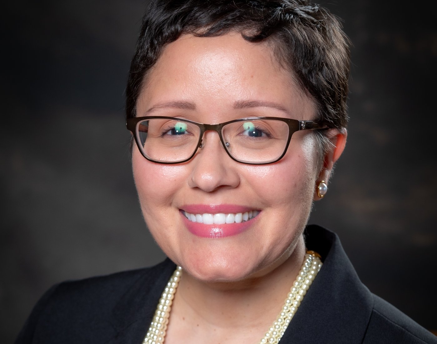 Headshot of Dr. Anna Matos-Mournighan
